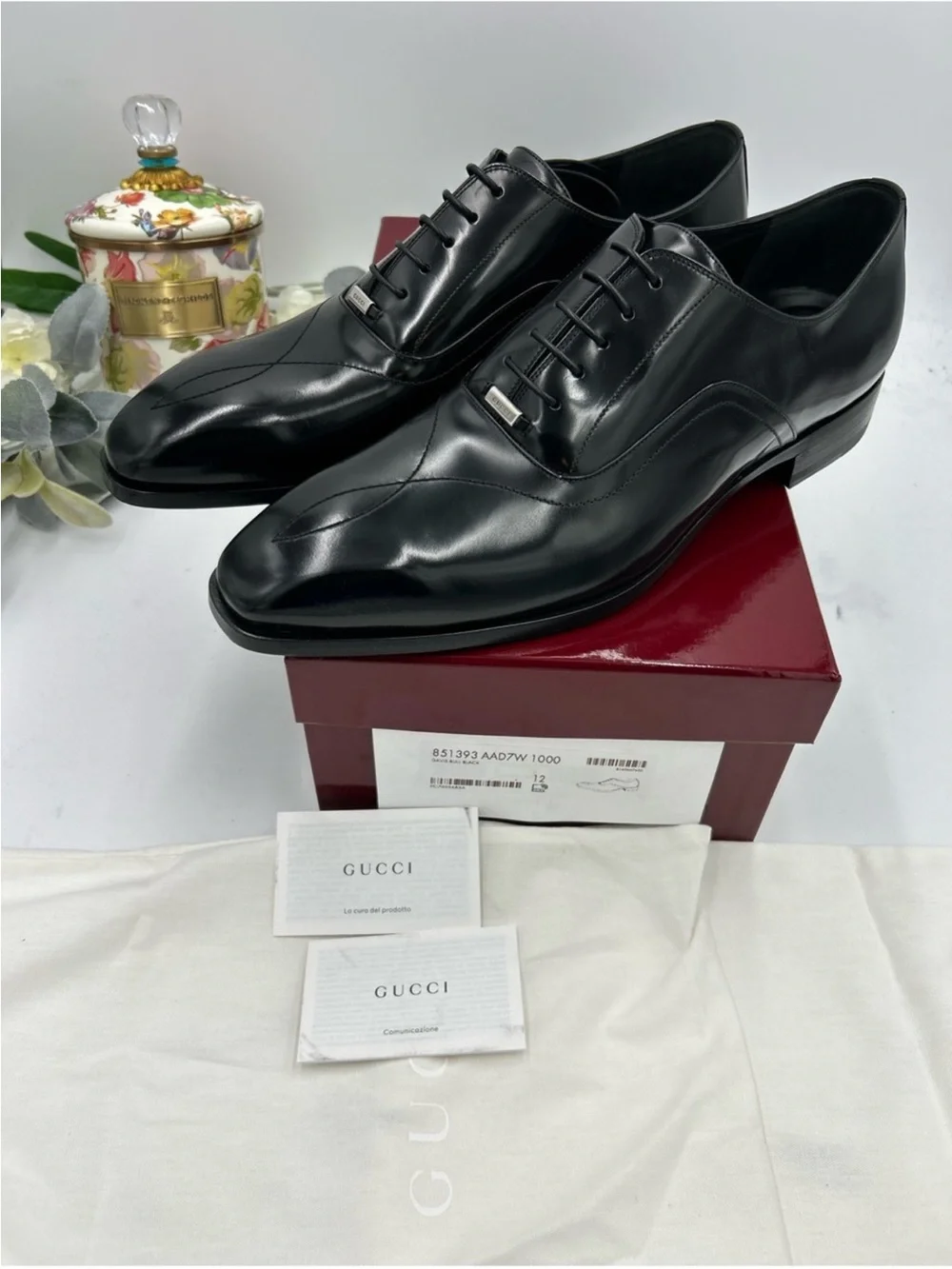 Men’s Gucci, leather lace up dress shoes size 12 fits 12.5 US made in Italy